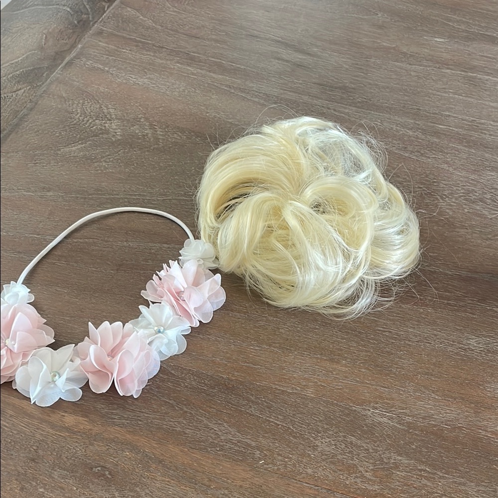 Disney Bippidi Boppidi Boutique headband and wig
